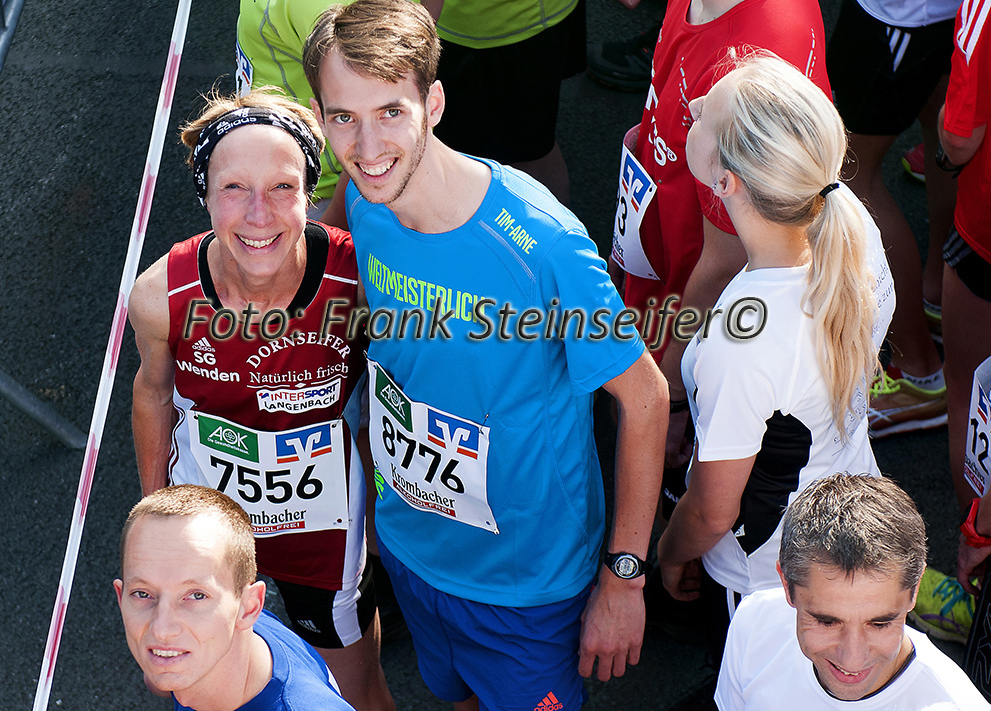 Die Sieger beim 11. Siegerländer AOK-Firmenlauf: Sandra Klein und Tim-Arne Sidenstein.