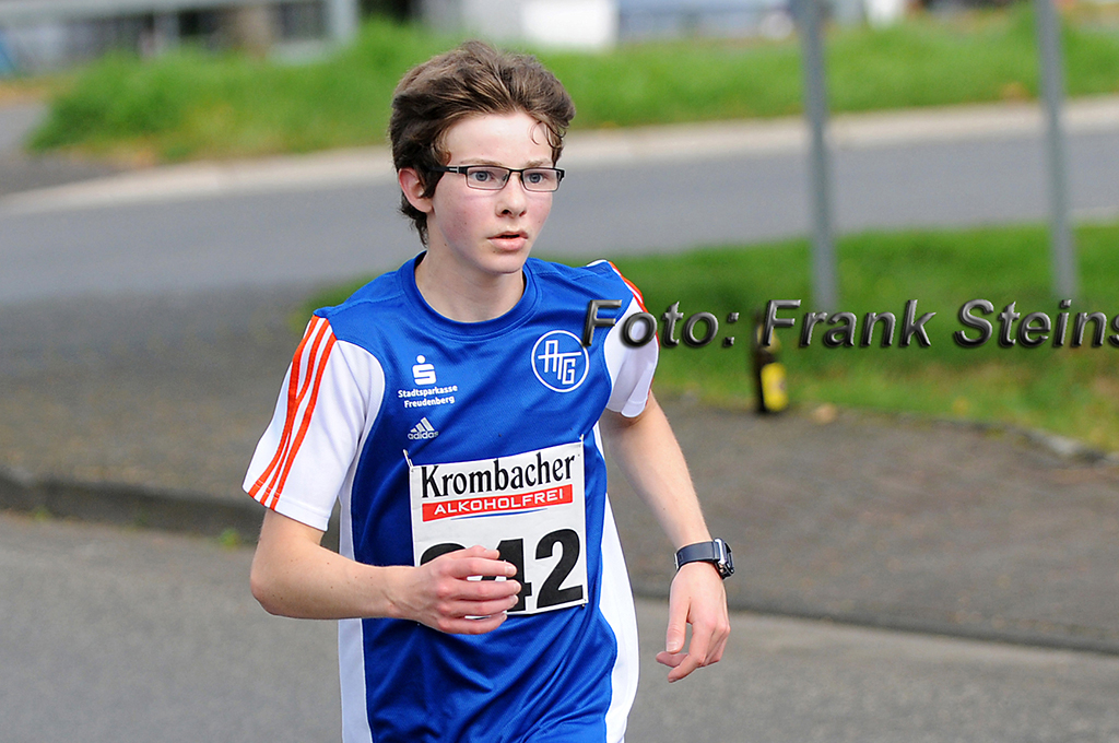 Der 16-jährige Nils-Torben Wehner zeigte über 10 Kilometer in 39:27 Minuten eine starke Leistung.