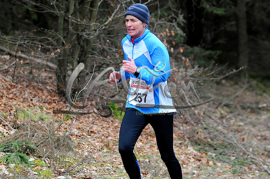 Die ehemalige dänische Fußball-Nationalspielerin Karina Sefron präsentierte sich in bester Ausdauerform und war zweitschnellste Frau des Tages über 10,5 Kilometer.