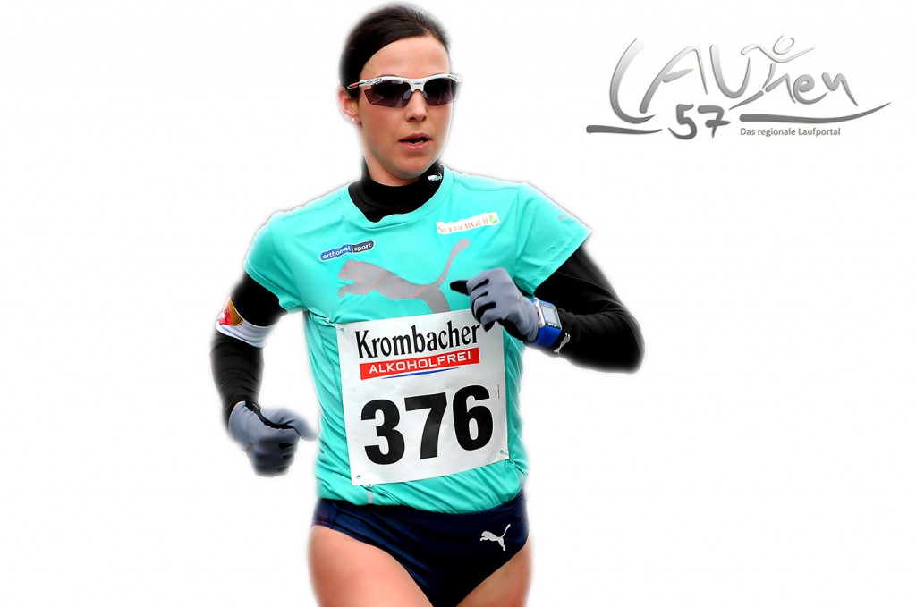 Sabrina Mockenhaupt siegte  beim 34. Straßenlauf "Rund um das Bayerkreuz" in Leverkusen in 32:39 Minuten. An ihren eigenen Streckenrekord von 32:01 Minuten aus dem Jahr 2011 kam sie jedoch nicht heran.