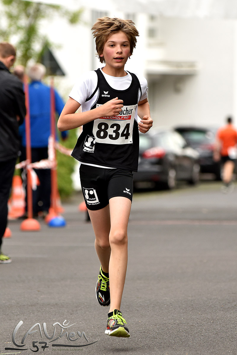 Der 11-jährige Lukas Steinseifer vom TV Niederschelden lief über 5 Kilometer gute 21:12 Minuten und war damit Fünfter im Gesamteinlauf.