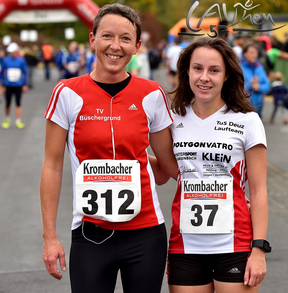 30. Hachenburger Löwenlauf -  9. Lauf Ausdauer-Cup 2016: Julia Rosenthal (links) und Davina Bohn.