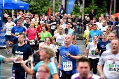 13. Siegerländer AOK-Firmenlauf am 5. Juli 2016 mit Start und Ziel auf dem Bismarckplatz